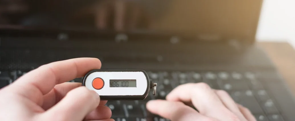 Nutze einen modernen Passwort Generator für maximale Sicherheit! Erfahre, wie du starke Passwörter generieren und dein PayPal Passwort ändern kannst.