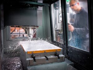 Was bedeutet die CNC Fertigung für Einzelteile und Serien genau?
